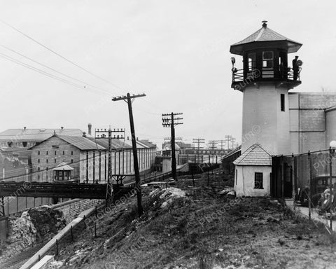 Sing Sing Prison Observation Tower With Guard 1930s Reprint 8x10 Old Photo - Photoseeum