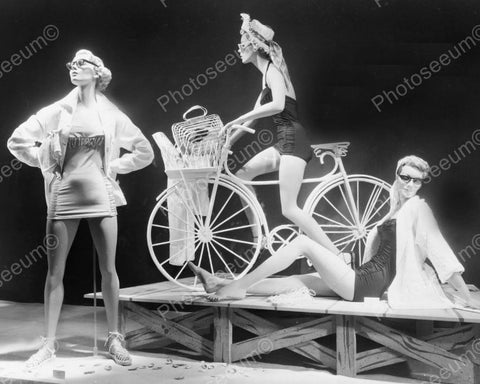 Fashion Mannequins With Bike In Vintage Window 8x10 Reprint Of Old Photo - Photoseeum
