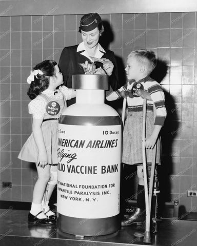 American Airlines Stewardess Vaccine Bank 8x10 Reprint Of Photo - Photoseeum