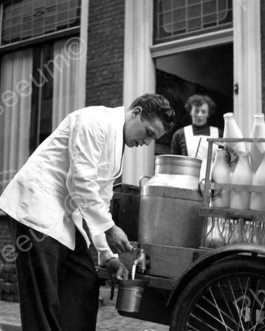 Milk Man Delivering Milk Vintage 8x10 Reprint Of Old Photo - Photoseeum