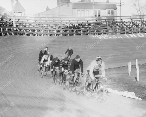 Cyclists Practice Pedalling 6-Day Race 1909 Vintage 8x10 Reprint Of Old Photo - Photoseeum