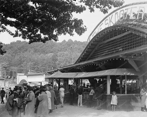 Glen Echo Park Skooter Ride Entrance 8x10 Reprint Of Old Photo - Photoseeum