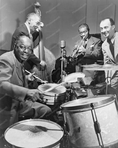 Louis Armstrong 1940s Lively Band Scene 8x10 Reprint Of Old Photo - Photoseeum