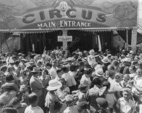 Ringling Bros Barnum Bailey 1930s Circus 8x10 Reprint Of Old Photo - Photoseeum