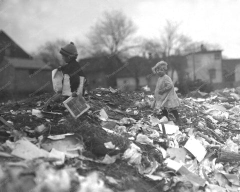 Young Children Sifting Through Dump 8x10 Reprint Of Old Photo - Photoseeum