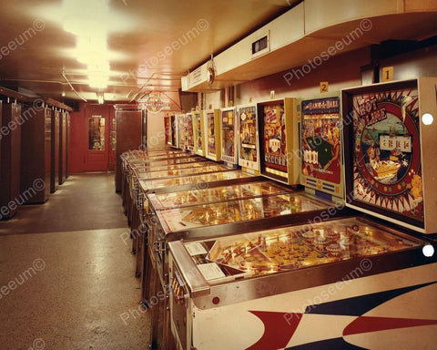 Pinball Machine Arcade Vintage 1960's 8x10 Reprint Old Photo - Photoseeum