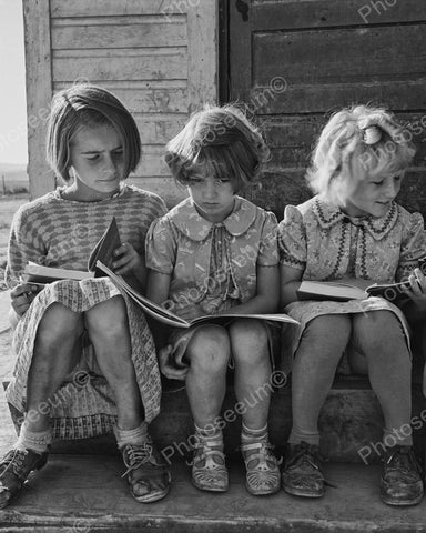 Three Girls Reading 1939 Vintage 8x10 Reprint Of Old Photo - Photoseeum