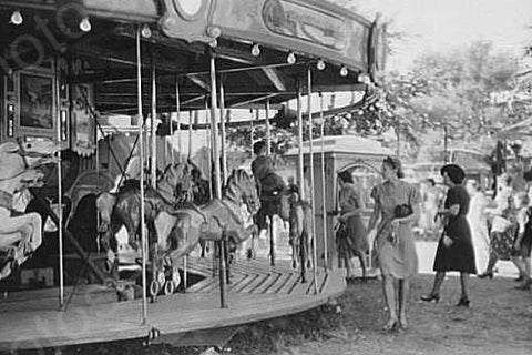 Iowa Merry-go-round on Midway 1930s 4x6 Reprint Of Old Photo - Photoseeum