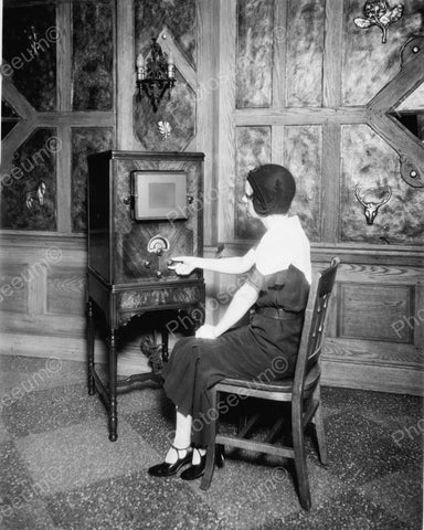 Woman Tuning Radio 1920's Vintage 8x10 Reprint Of Old Photo - Photoseeum