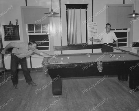 Shooting Pool 1938 Vintage 8x10 Reprint Of Old Photo - Photoseeum