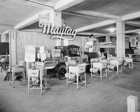 Maytag Ringer Washing Machine Showroom 8x10 Reprint Of Old Photo - Photoseeum