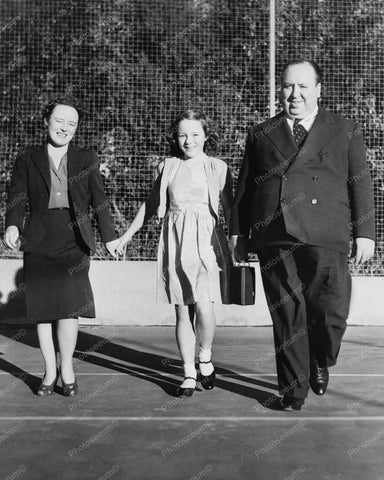 Alfred Hitchcock W Wife & Daughter 1940s 8x10 Reprint Of Old Photo - Photoseeum