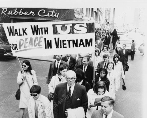Protest Peace March Vietnam 1960s Vintage 8x10 Reprint Of Old Photo - Photoseeum