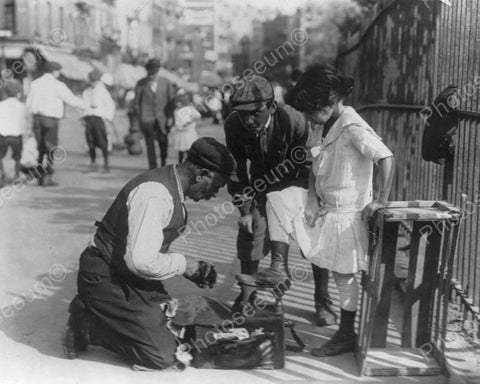 Shoe Shine Peddler At Work 1910s Vintage 8x10 Reprint Of Old Photo - Photoseeum