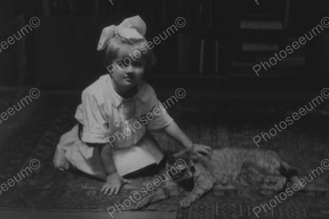 Cute Little Girl Pets Her Cat 4x6 Reprint Of Old Photo - Photoseeum