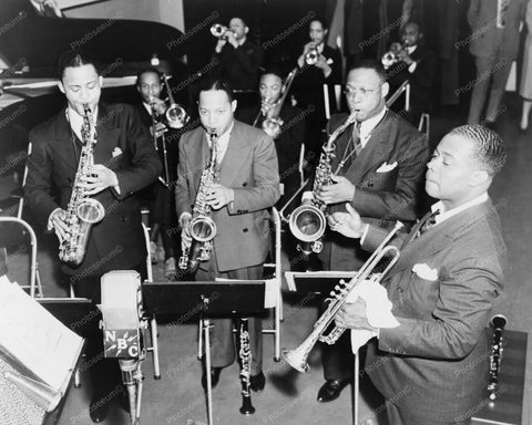 Louis Armstrong Conducts His Band 8x10 Reprint Of Old Photo - Photoseeum