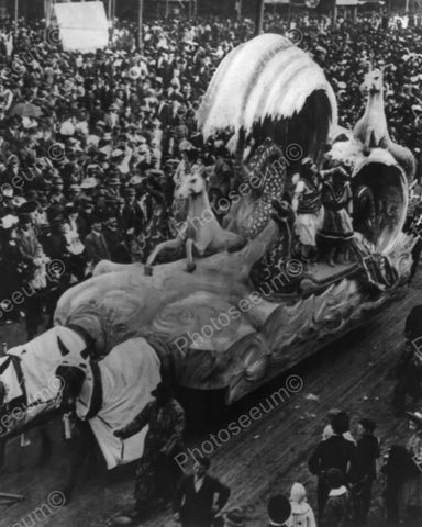 New Orleans Carnival Parade Float 8x10 Reprint Of Old Photo - Photoseeum