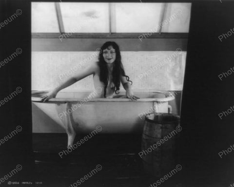 Woman In Bathtub 1926 Vintage 8x10 Reprint Of Old Photo - Photoseeum