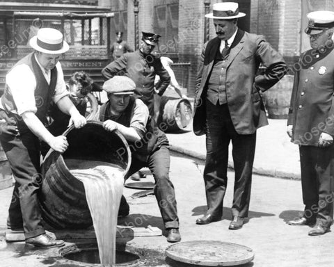 Prohibition Beer Barrel Poured In Sewer 8x10 Reprint Of Old Photo - Photoseeum