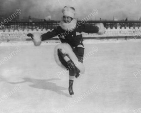 Nancy Rowe Ice Skating Competitor 8x10 Reprint Of Old Photo - Photoseeum