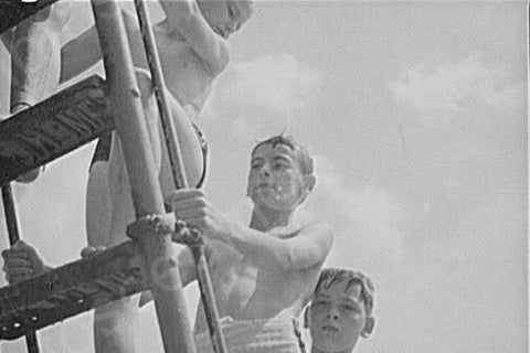 Glen Echo Kids Climbing Ladder Scene 1940 4x6 Reprint Of Old Photo - Photoseeum