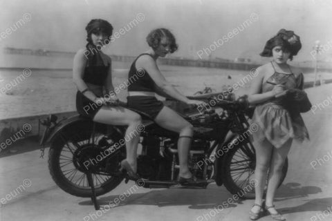 Leggy Ladies Pose On Vintage Motorcycle! 4x6 Reprint Of Old Photo - Photoseeum