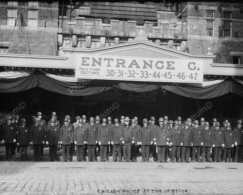 Police Pose At Chicago Convention 8x10 Reprint Of Old Photo - Photoseeum