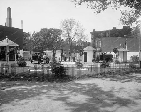 Texaco Gas Station Scene 1920s Vintage 8x10 Reprint Of Old Photo - Photoseeum