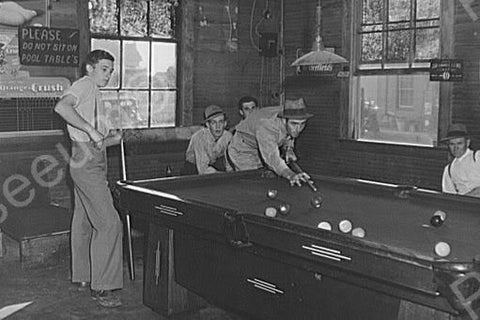 Pool Room in North Carolina 1940s 4x6 Reprint Of Old Photo - Photoseeum