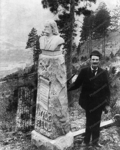 James Butler At Grave Of Wild Bill Hickok 1891 Vintage 8x10 Reprint Of Old Photo - Photoseeum