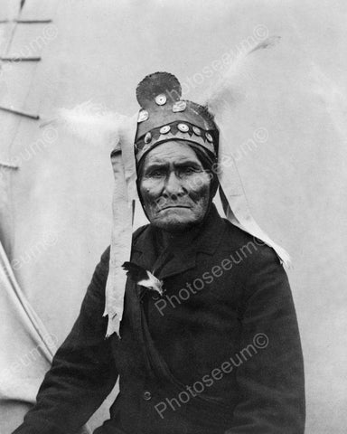 Chief Geronimo 1901 Vintage 8x10 Reprint Of Old Photo - Photoseeum