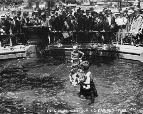 Young Children Enjoy Fountain Swim! 8x10 Reprint Of Old Photo - Photoseeum